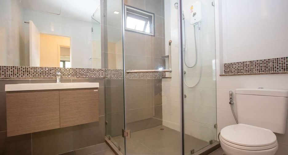 For rent 4 bedrooms house in Mae Rim, Chiang Mai
