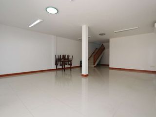 For rent 3 bedrooms house in Mueang Chiang Mai, Chiang Mai