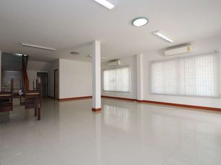 For rent 3 bedrooms house in Mueang Chiang Mai, Chiang Mai