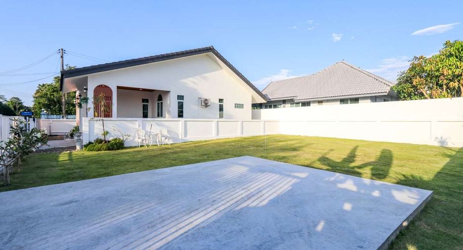 For rent 2 bedrooms house in San Sai, Chiang Mai