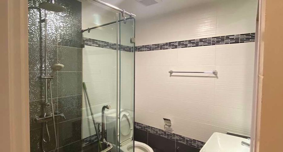 Condo en alquiler de 2 habitaciones en Mueang Chiang Mai, Chiang Mai