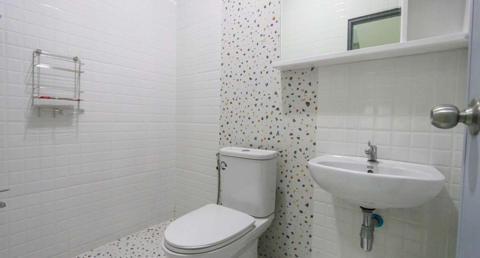For rent 2 bedrooms house in Mueang Chiang Mai, Chiang Mai