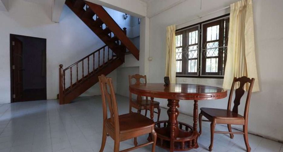 出租 4 卧室 独立屋 在 Saraphi, Chiang Mai