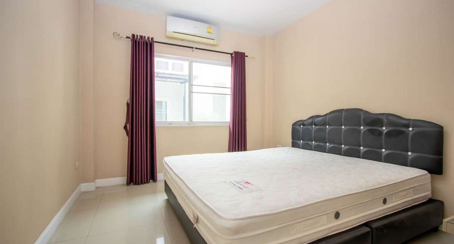 Haus zur Miete mit 3 Zimmer in Saraphi, Chiang Mai