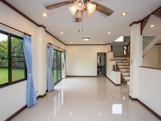 For rent 3 bedrooms house in San Kamphaeng, Chiang Mai