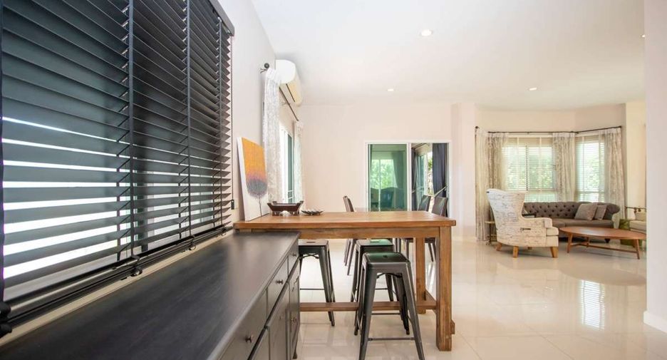 For sale 4 bedrooms house in Doi Saket, Chiang Mai
