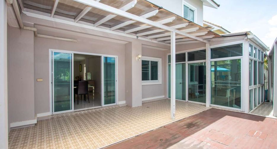For sale 4 bedrooms house in Doi Saket, Chiang Mai