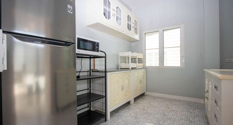 For sale 4 bedrooms house in Doi Saket, Chiang Mai