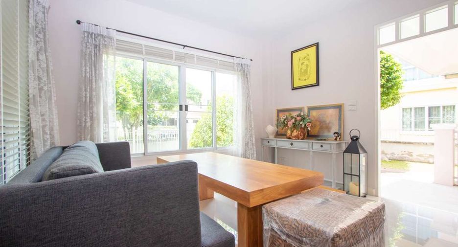 For sale 4 bedrooms house in Doi Saket, Chiang Mai