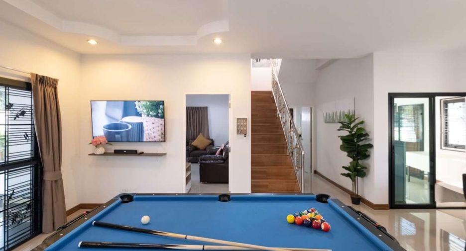 For rent 3 bedrooms house in Mueang Chiang Mai, Chiang Mai