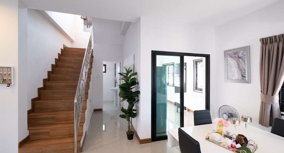 For rent 3 bedrooms house in Mueang Chiang Mai, Chiang Mai