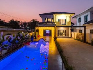 For rent 3 bedrooms house in Mueang Chiang Mai, Chiang Mai