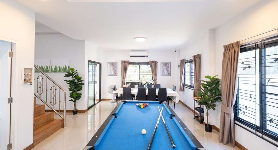 For rent 3 bedrooms house in Mueang Chiang Mai, Chiang Mai