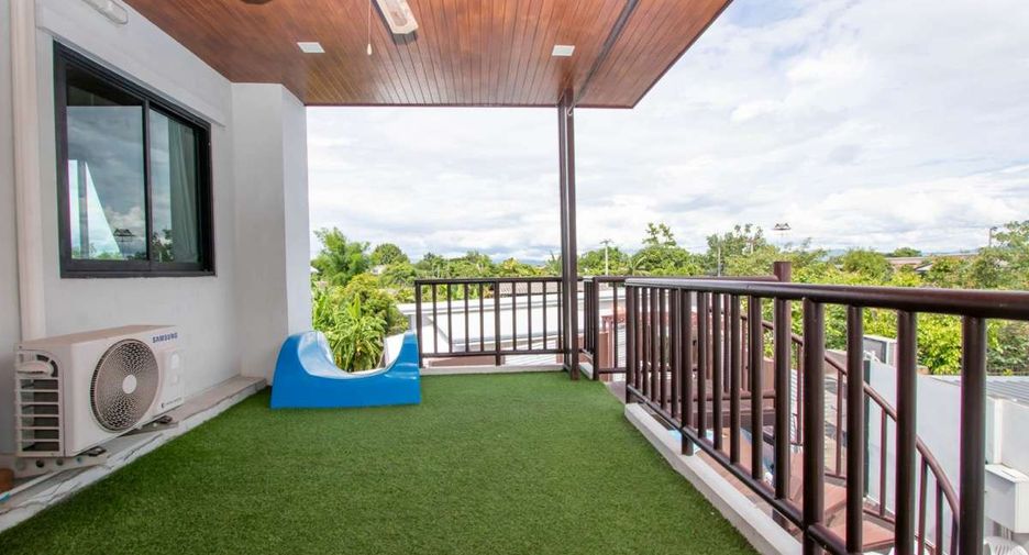 出租 4 卧室 独立屋 在 Saraphi, Chiang Mai