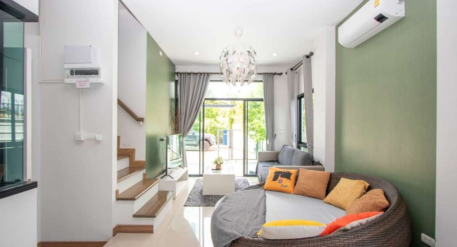 出租 4 卧室 独立屋 在 Saraphi, Chiang Mai