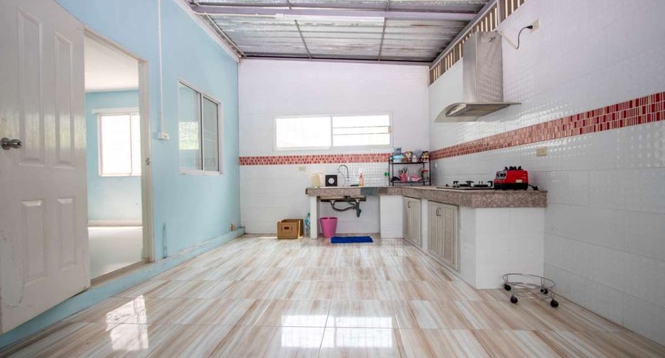 Haus zur Miete mit 4 Zimmer in San Kamphaeng, Chiang Mai