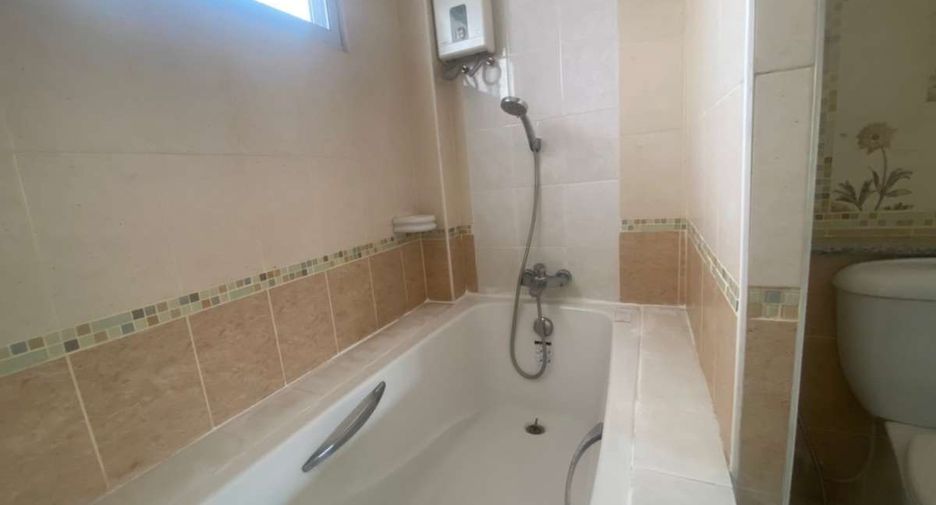 Haus zur Miete mit 3 Zimmer in San Kamphaeng, Chiang Mai