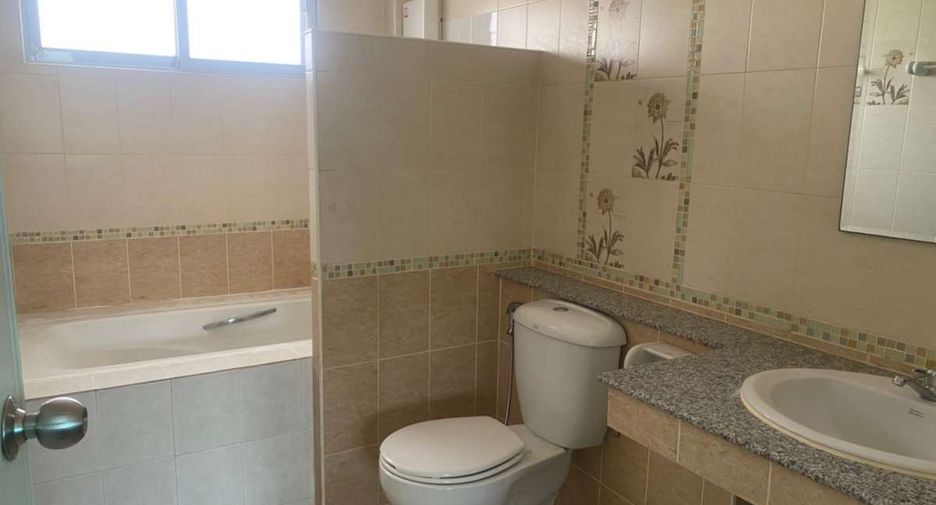 Haus zur Miete mit 3 Zimmer in San Kamphaeng, Chiang Mai