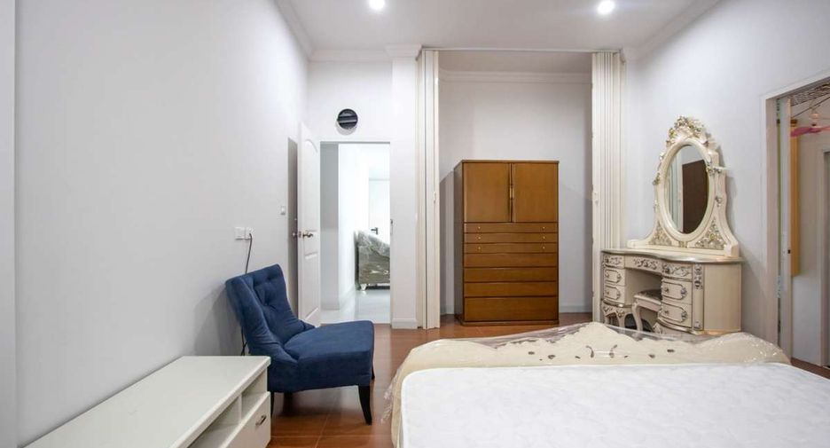 À louer 3 chambres maison à Mueang Chiang Mai, Chiang Mai