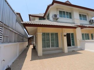 For rent 2 bedrooms house in Mueang Chiang Mai, Chiang Mai