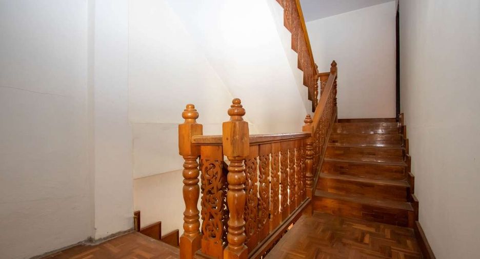For rent 5 bedrooms house in Mae Rim, Chiang Mai