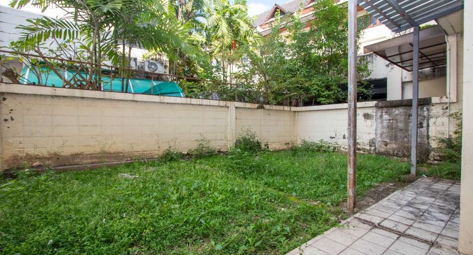 For rent 5 bedrooms house in Mae Rim, Chiang Mai