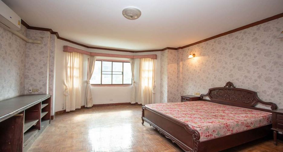 For rent 5 bedrooms house in Mae Rim, Chiang Mai