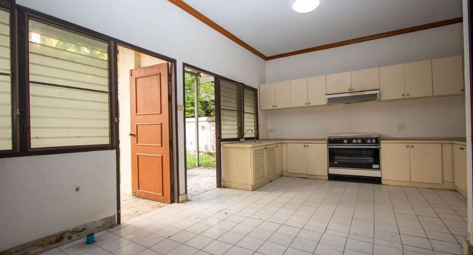 For rent 5 bedrooms house in Mae Rim, Chiang Mai