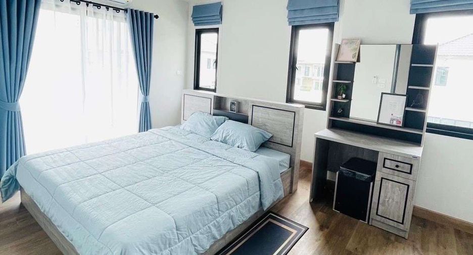 For rent 3 bedrooms house in San Kamphaeng, Chiang Mai