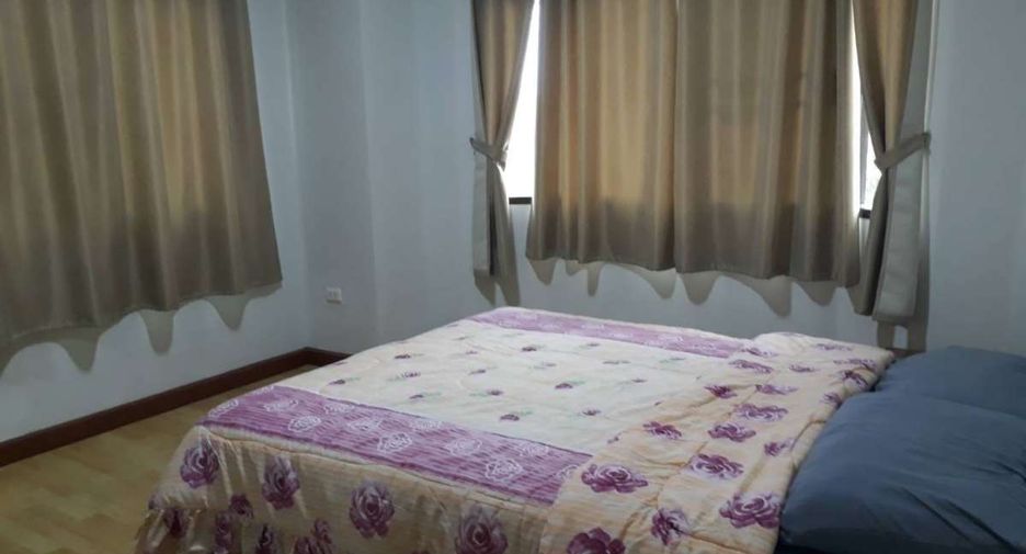 For rent 3 bedrooms house in San Sai, Chiang Mai
