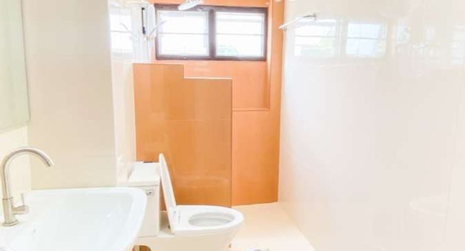 For rent 3 bedrooms house in Mueang Chiang Mai, Chiang Mai