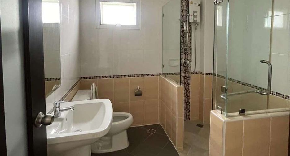 Haus zur Miete mit 3 Zimmer in Saraphi, Chiang Mai