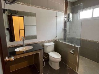 Haus zur Miete mit 3 Zimmer in Saraphi, Chiang Mai
