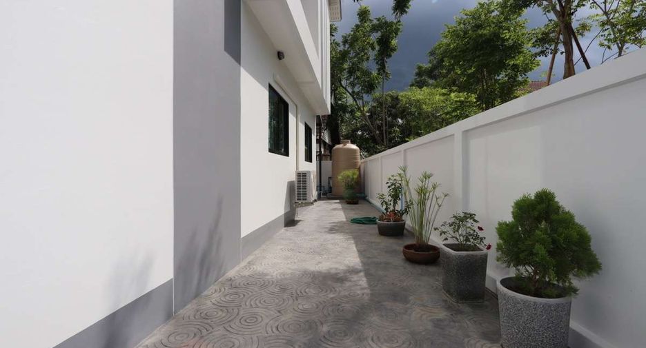 For rent 3 bedrooms house in Hang Dong, Chiang Mai