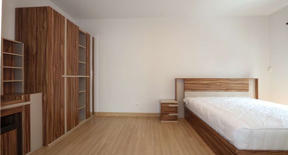 For rent 3 bedrooms house in Hang Dong, Chiang Mai