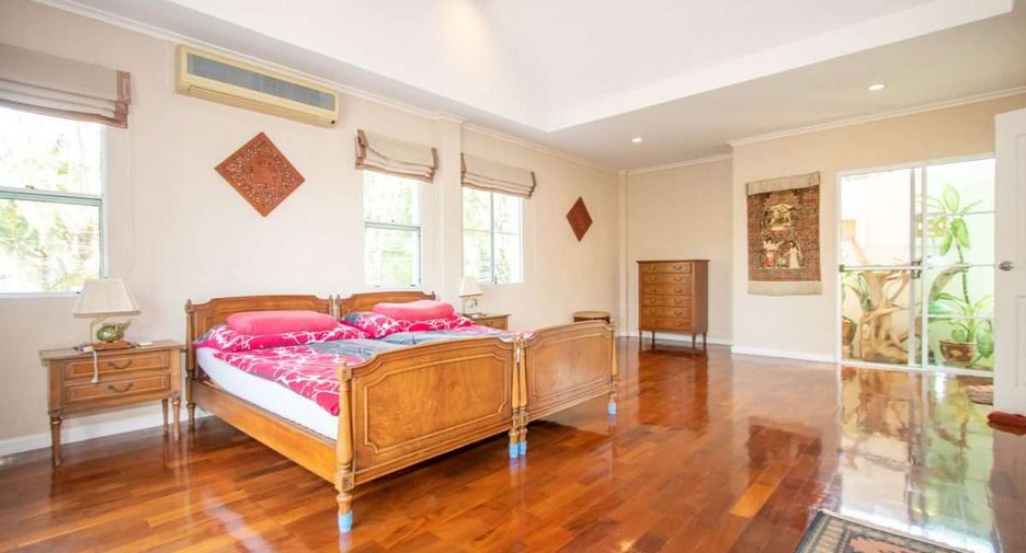 For sale 4 bedrooms house in San Sai, Chiang Mai