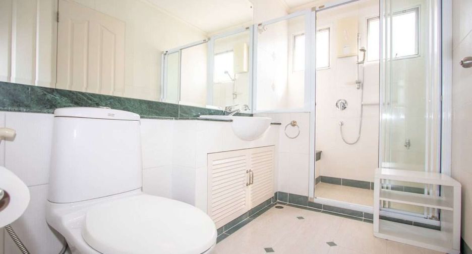 For sale 4 bedrooms house in San Sai, Chiang Mai