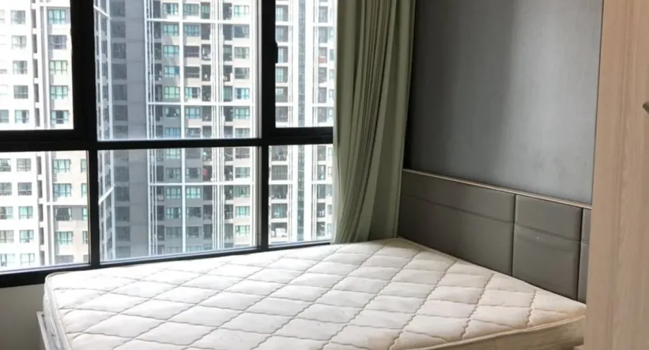 Condo en alquiler de 1 habitaciones en Watthana, Bangkok