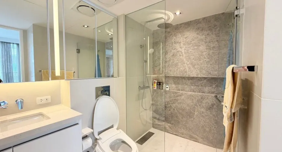 For rent studio condo in Watthana, Bangkok