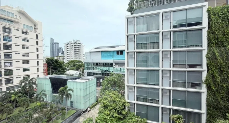 For rent studio condo in Watthana, Bangkok
