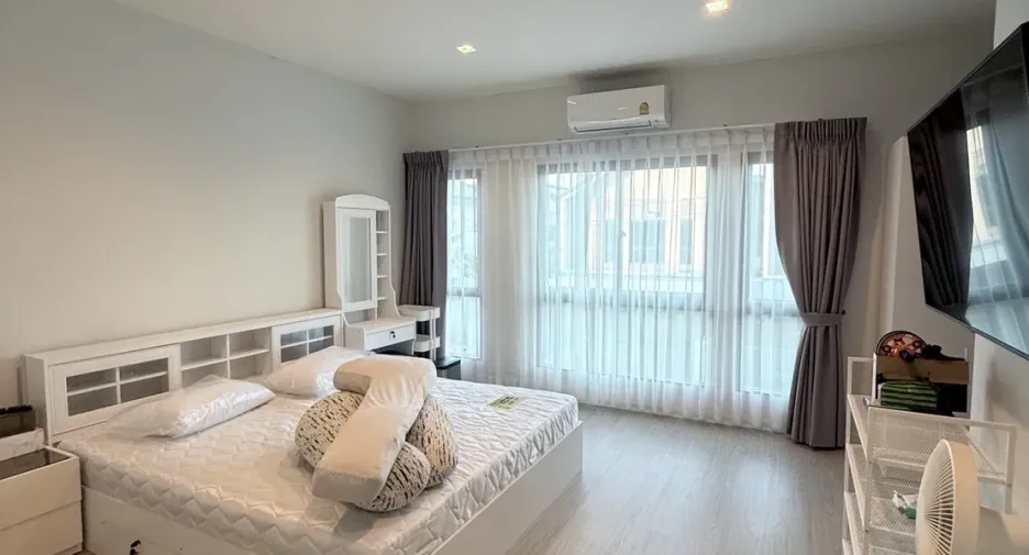 ขาย และ ให้เช่า 4 ห้องนอน บ้านเดี่ยว ใน คันนายาว, กรุงเทพฯ