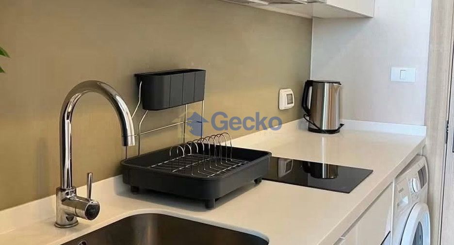 Condo en alquiler de 1 habitaciones en North Pattaya, Pattaya
