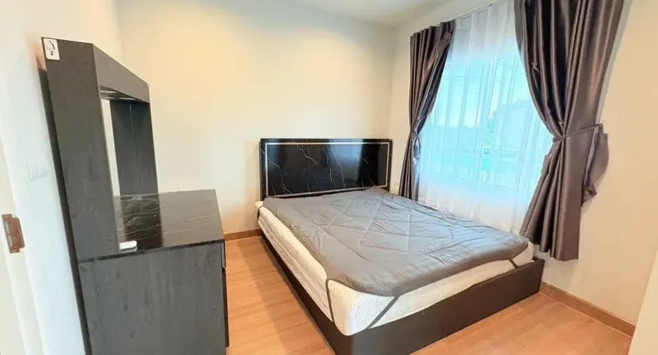 ให้เช่า 3 ห้องนอน บ้านเดี่ยว ใน บางพลี, สมุทรปราการ