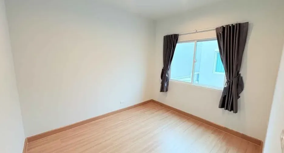 ให้เช่า 3 ห้องนอน บ้านเดี่ยว ใน บางพลี, สมุทรปราการ