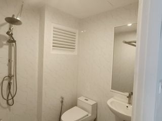 For sale 1 bed condo in Bang Phlat, Bangkok