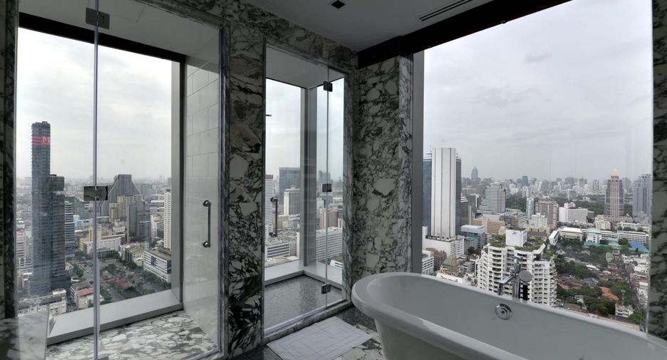 For sale 2 bedrooms condo in Sathon, Bangkok