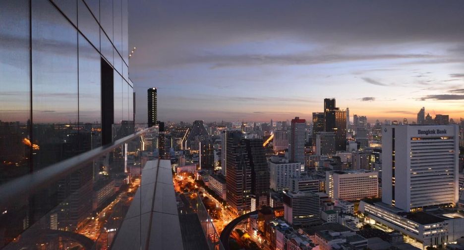 For sale 2 bedrooms condo in Sathon, Bangkok