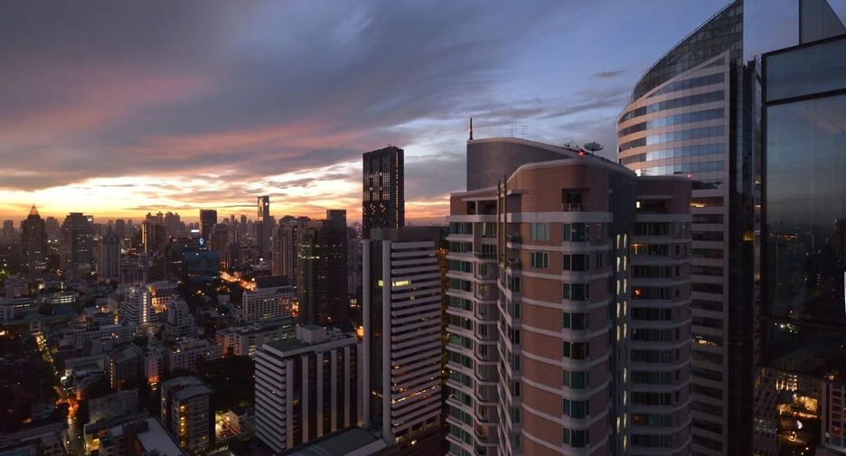 For sale 2 bedrooms condo in Sathon, Bangkok