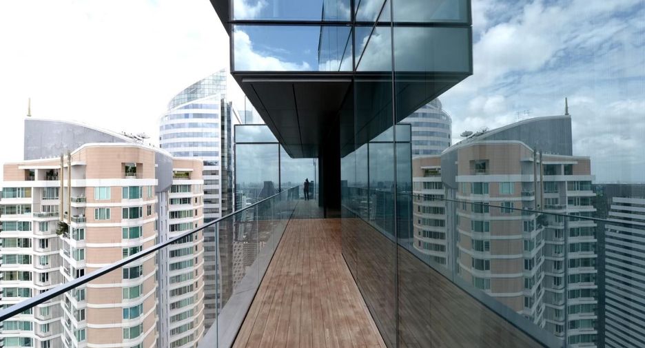 For sale 2 bedrooms condo in Sathon, Bangkok