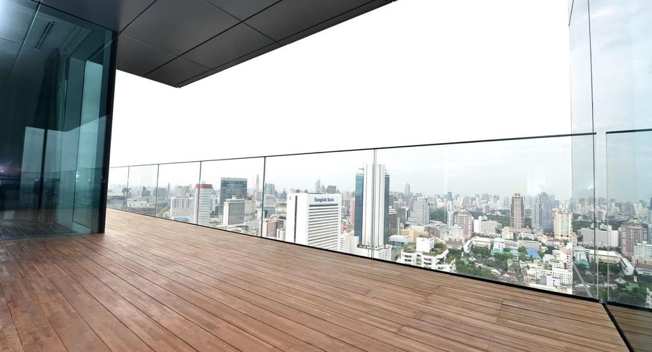For sale 2 bedrooms condo in Sathon, Bangkok